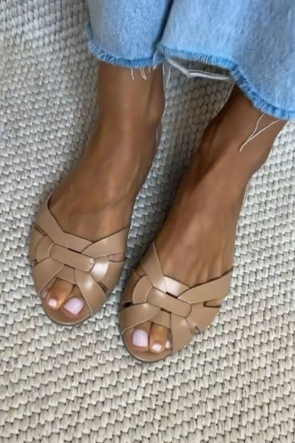 Serafina Flätade Sandaler Med Naturlig Inspiration