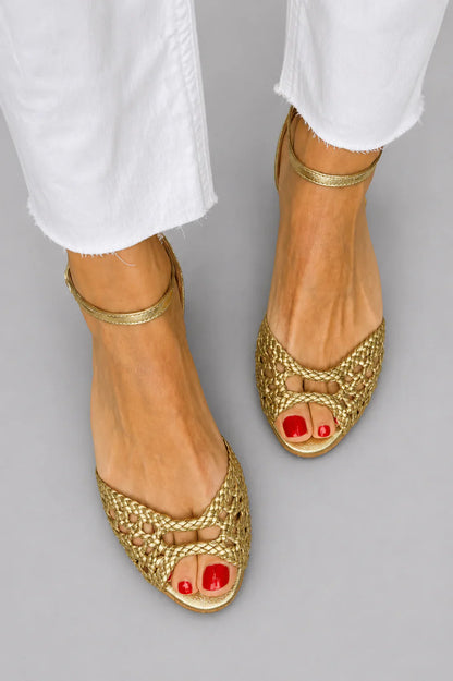 Isadora Eleganta Flätade Sandaler