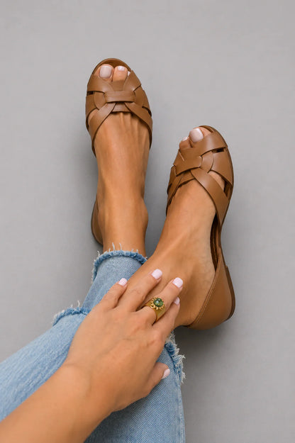 Serafina Flätade Sandaler Med Naturlig Inspiration