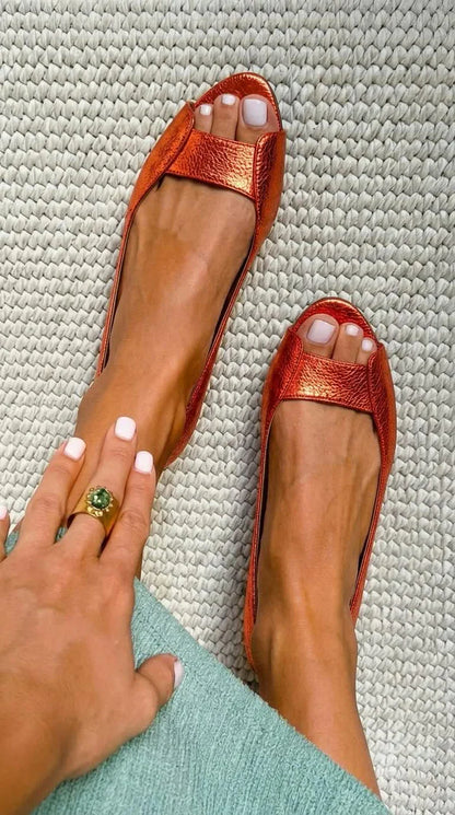 Adelina Eleganta och Bekväma Sandaler